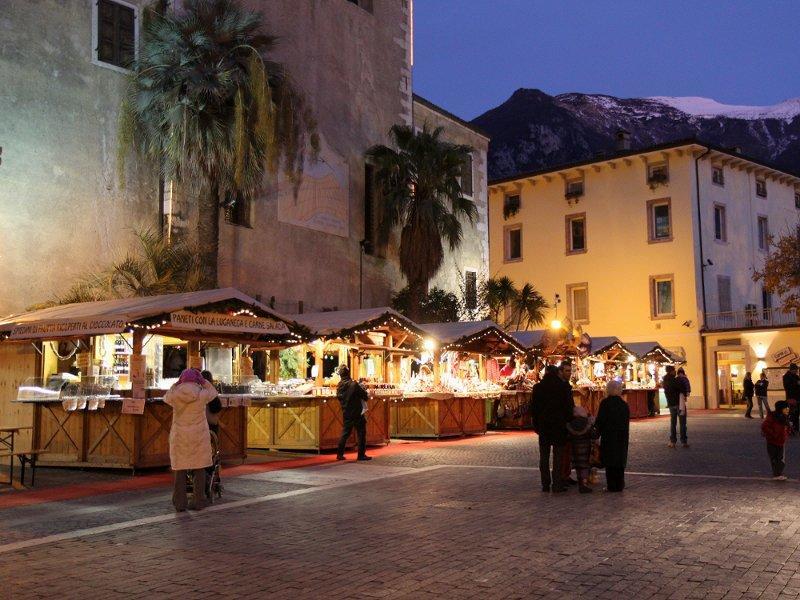 Appartamento Capri Arco Pokoj fotografie