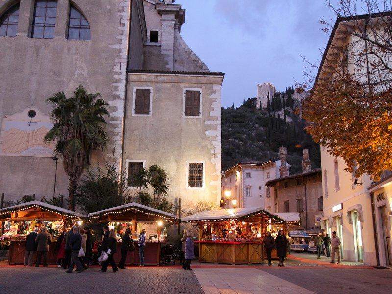 Appartamento Capri Arco Pokoj fotografie